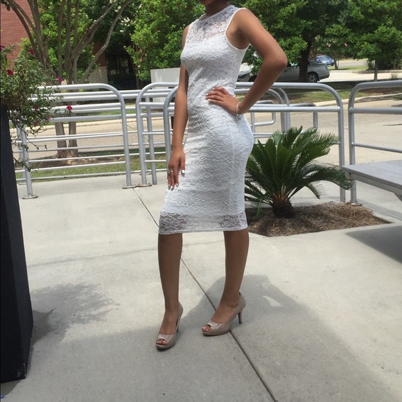 White sheer fitted dress with under slip - Picture 3 of 3